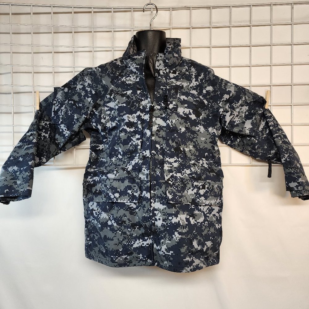 US Navy NWU Type I Blue Digital Blueberry Gore-Tex Jacket Parka M Short camo